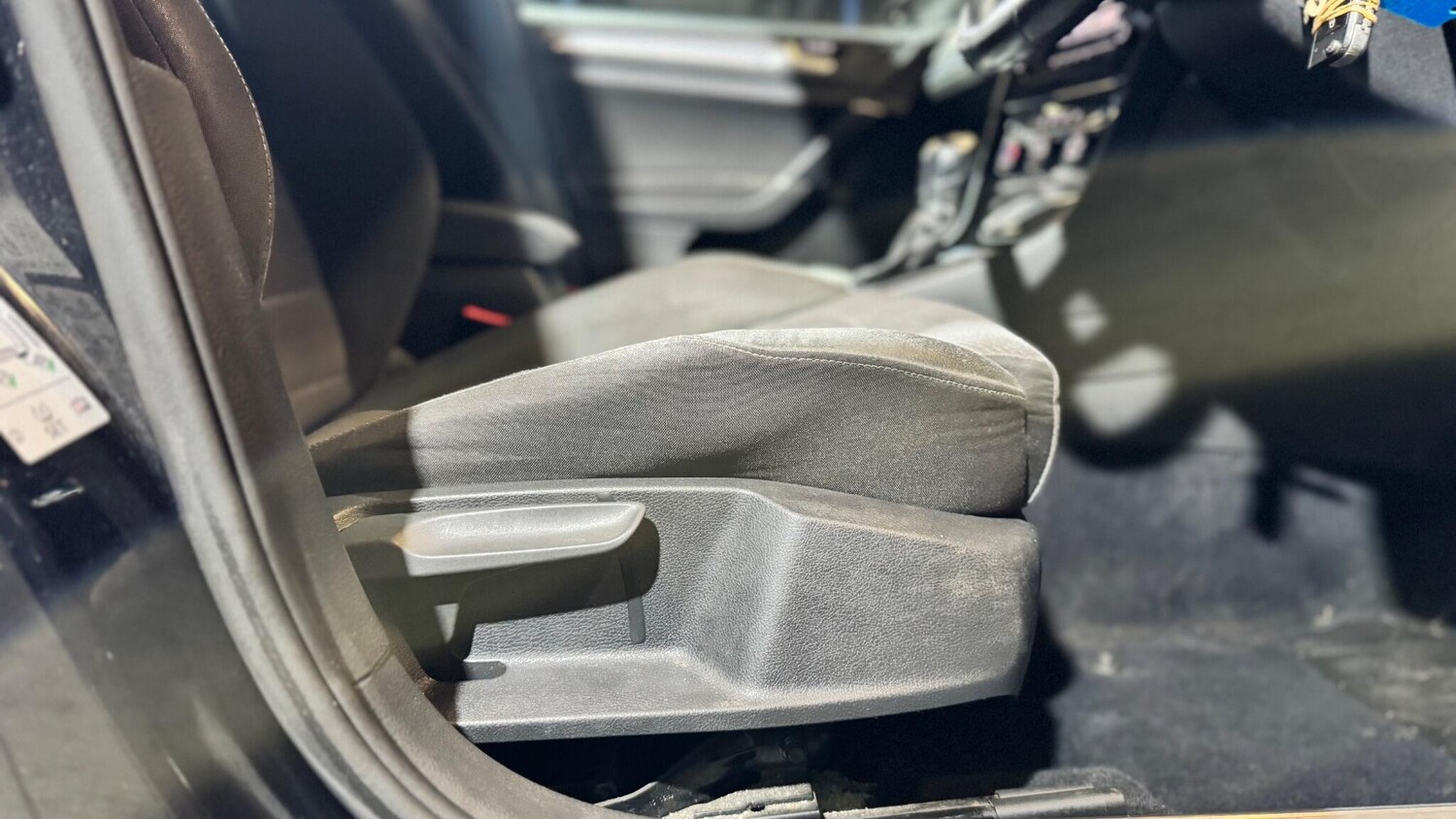 Used Volkswagen Golf 2016 for sale - 77191863: Photo 36