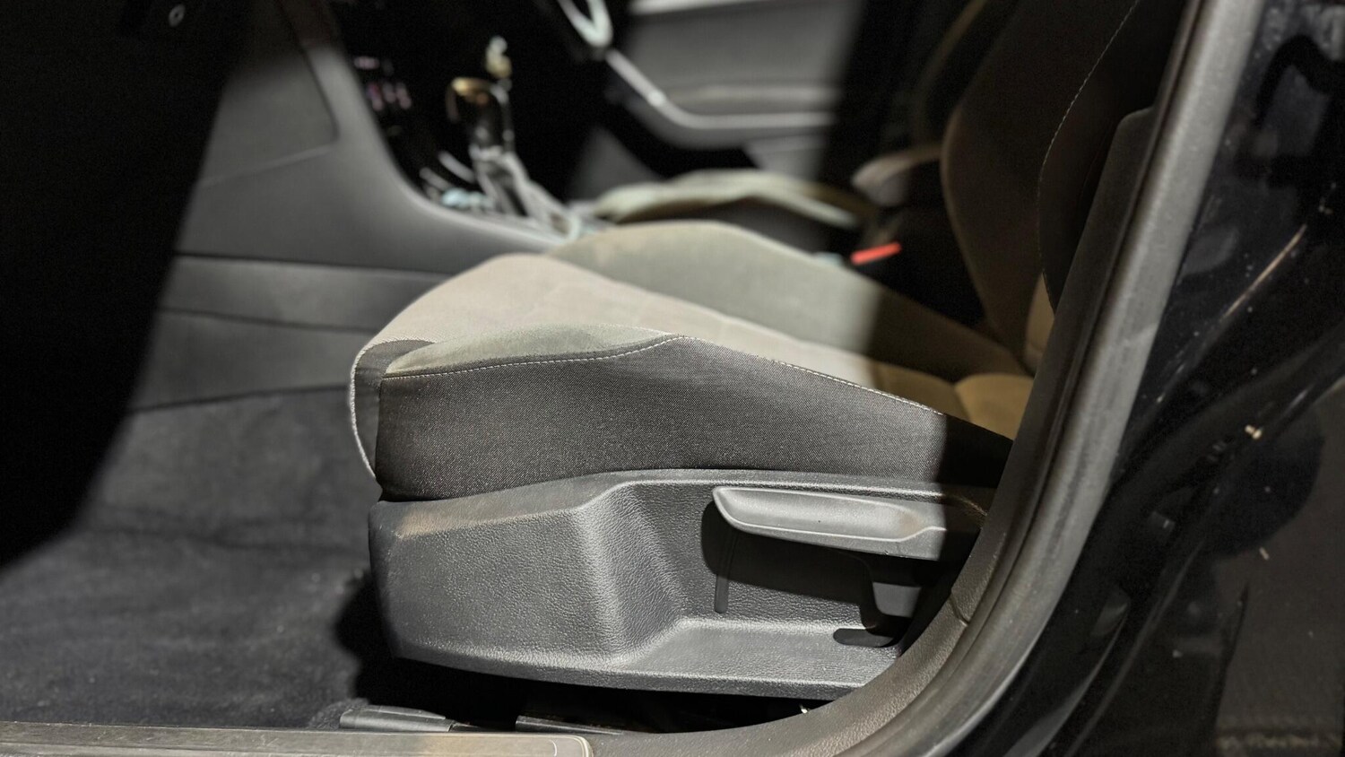 Used Volkswagen Golf 2016 for sale - 77191863: Photo 38