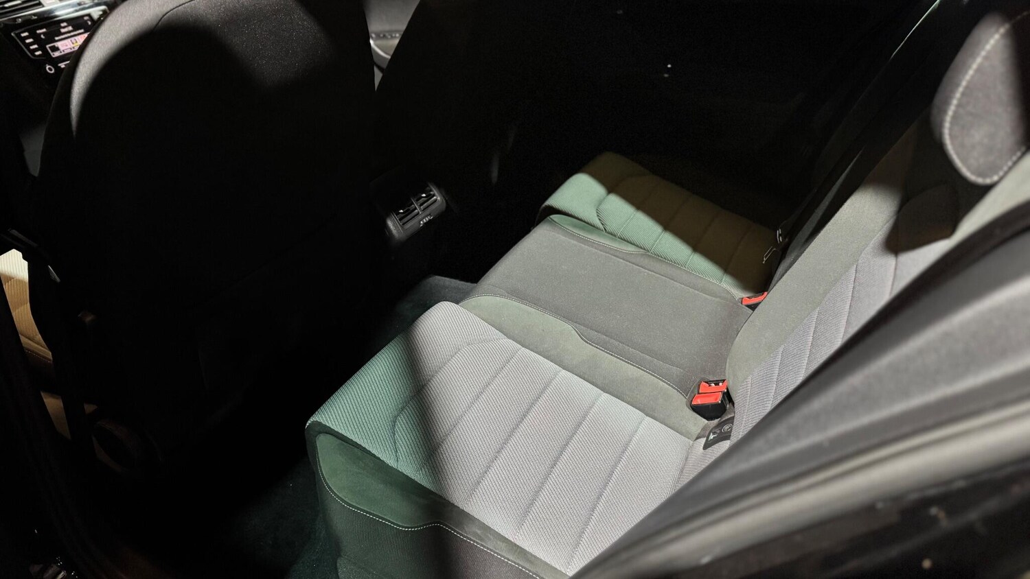 Used Volkswagen Golf 2016 for sale - 77191863: Photo 51