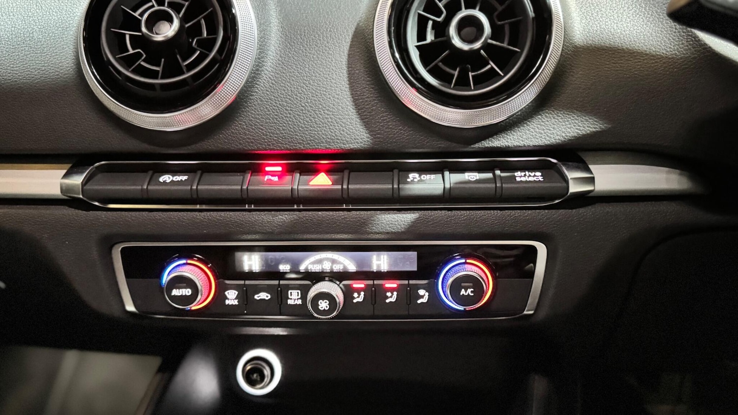 Used Audi A3 2017 for sale - 77101677: Photo 16