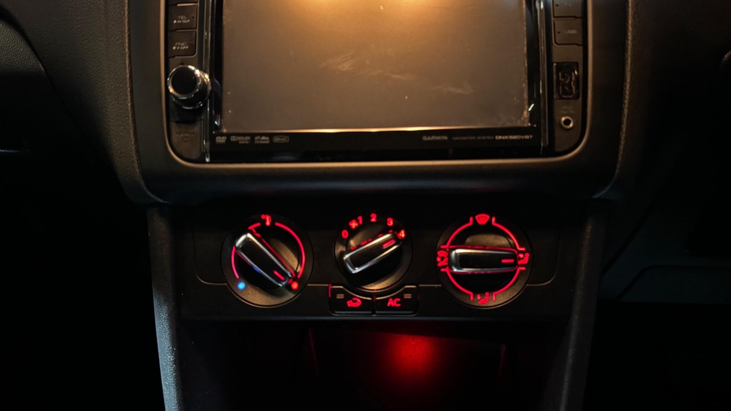 Used Volkswagen Polo 2012 for sale - 76976310: Photo 11