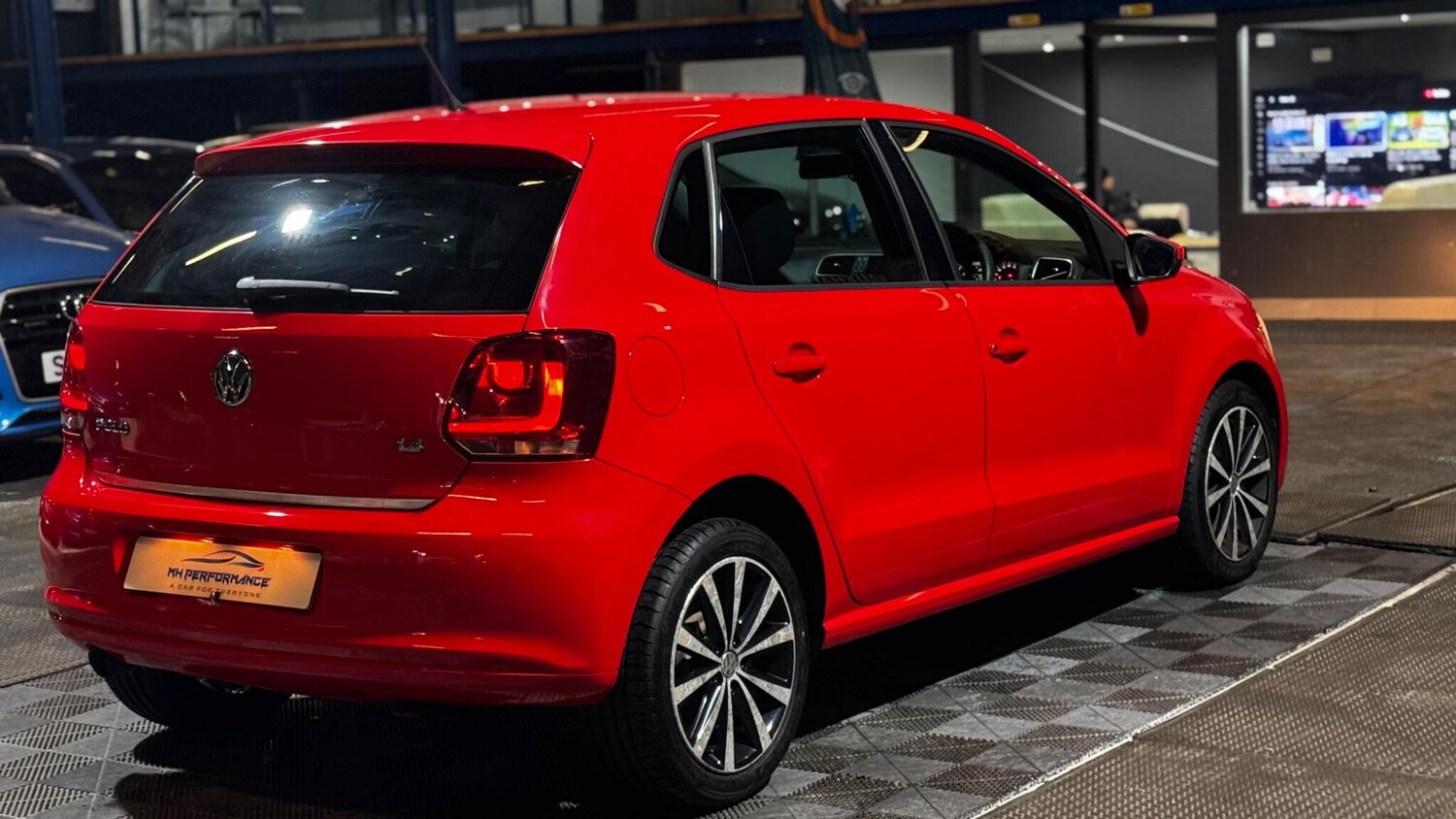 Used Volkswagen Polo 2012 for sale - 76976310: Photo 44