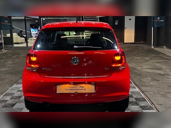 Used Volkswagen Polo 2012 for sale - 76976310: Photo