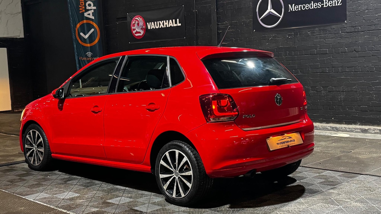 Used Volkswagen Polo 2012 for sale - 76976310: Photo 6
