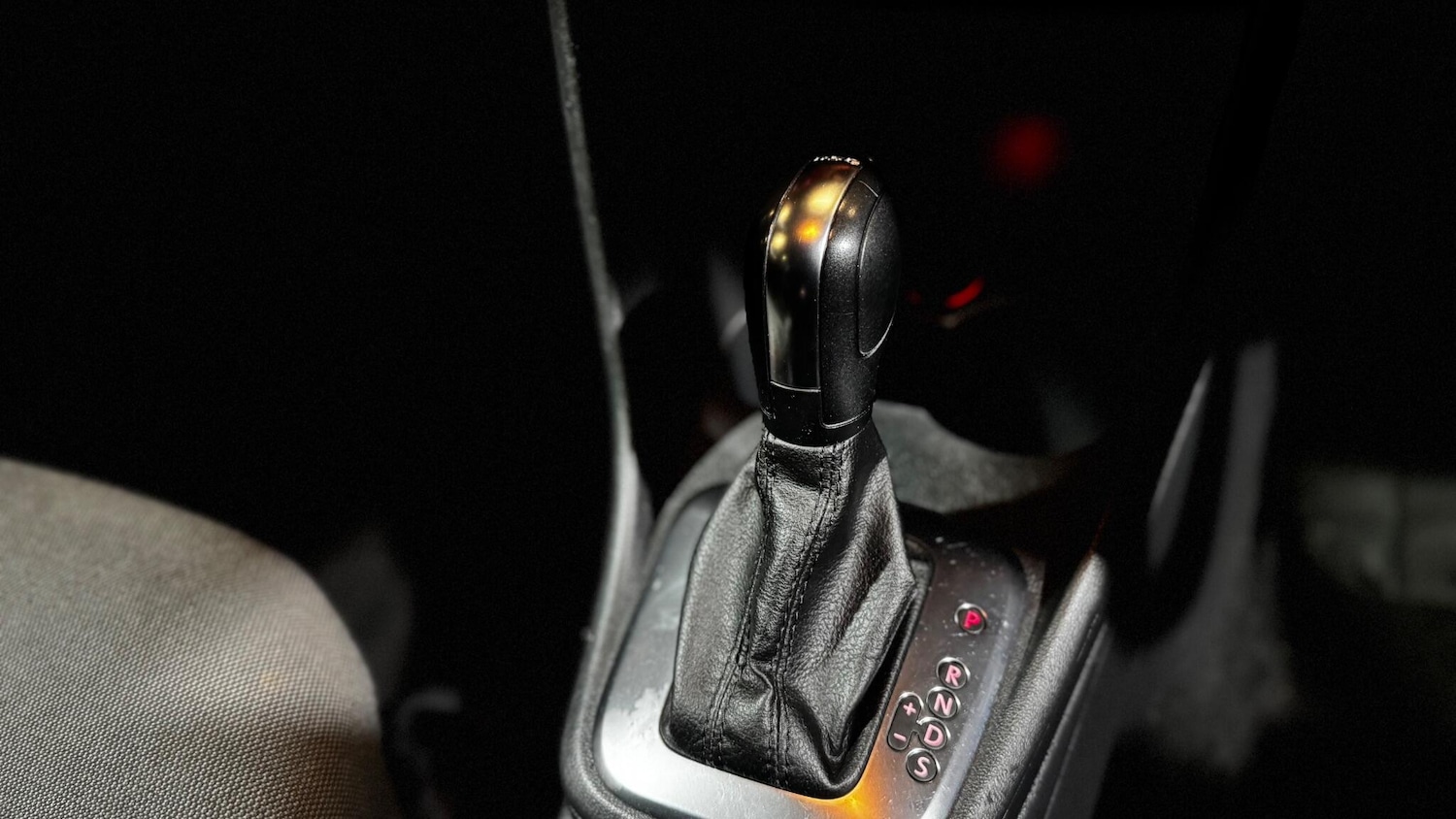 Used Volkswagen Polo 2012 for sale - 76976310: Photo 9