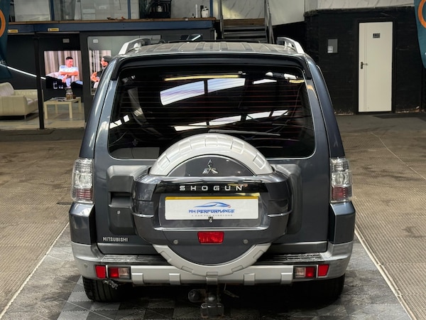 Used Mitsubishi Shogun 2009 for sale - 75601373: Photo 41