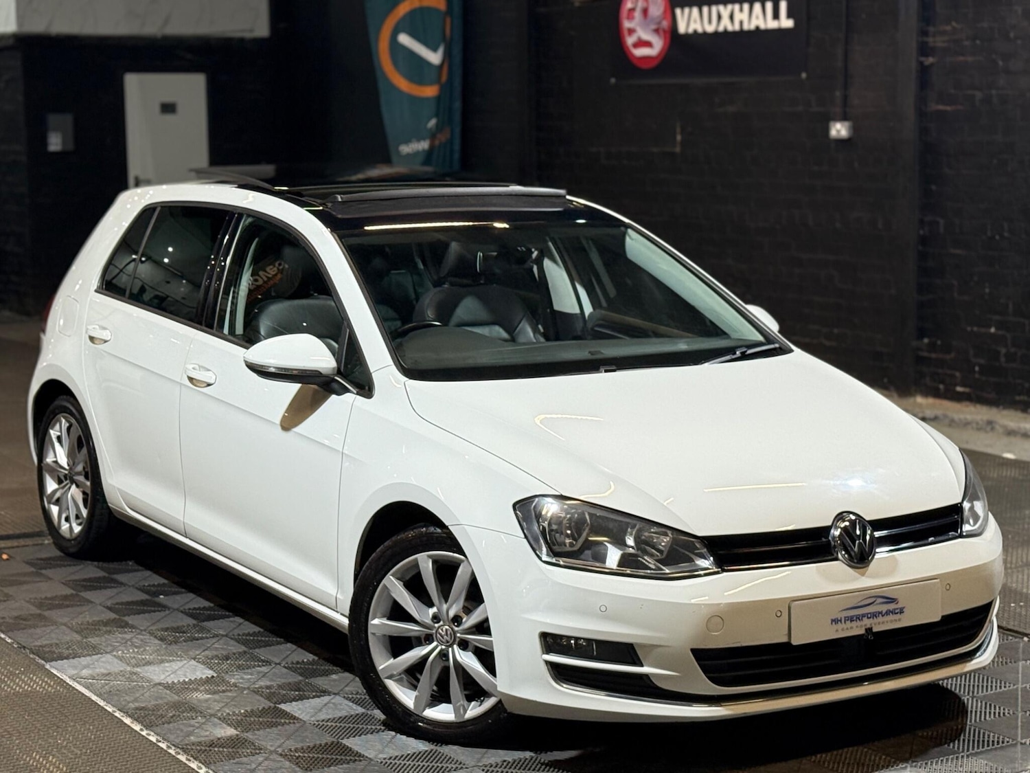 Used Volkswagen Golf 2014 for sale - 76850297: Photo 13