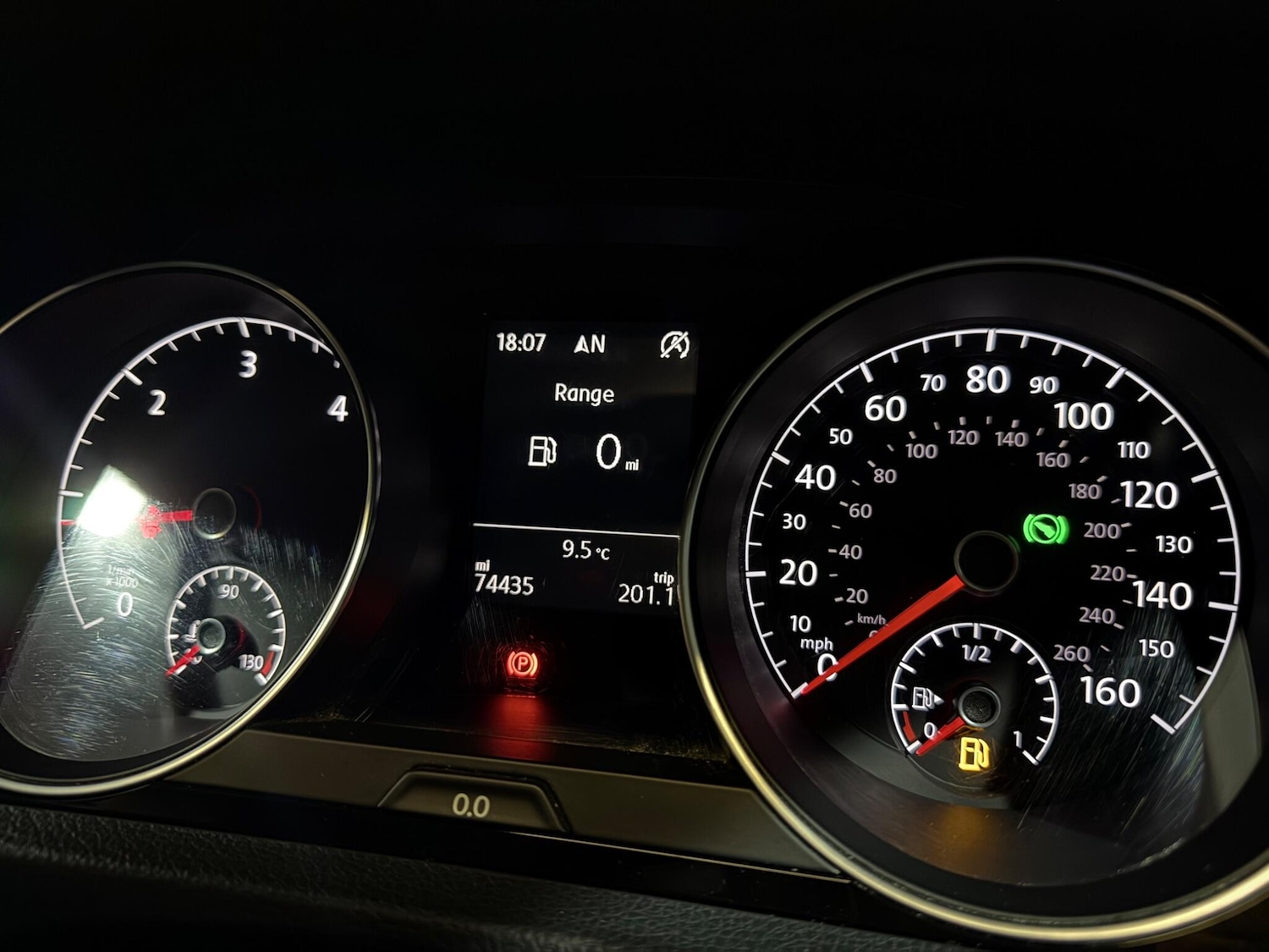 Used Volkswagen Golf 2014 for sale - 76850297: Photo 17