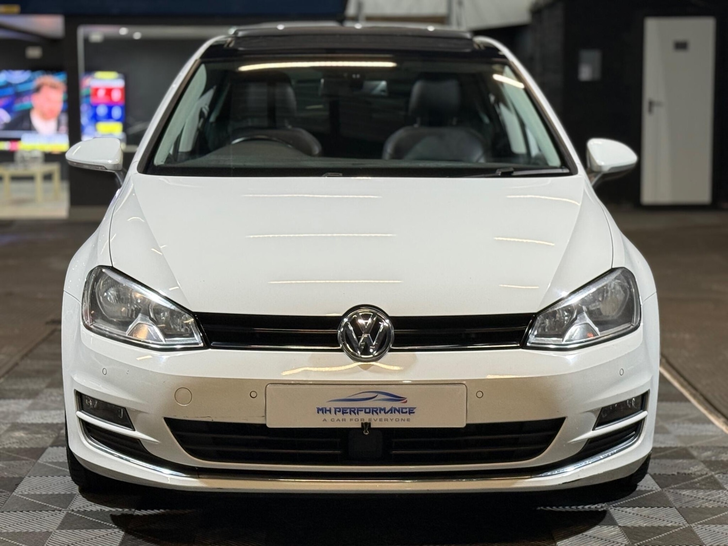 Used Volkswagen Golf 2014 for sale - 76850297: Photo 20