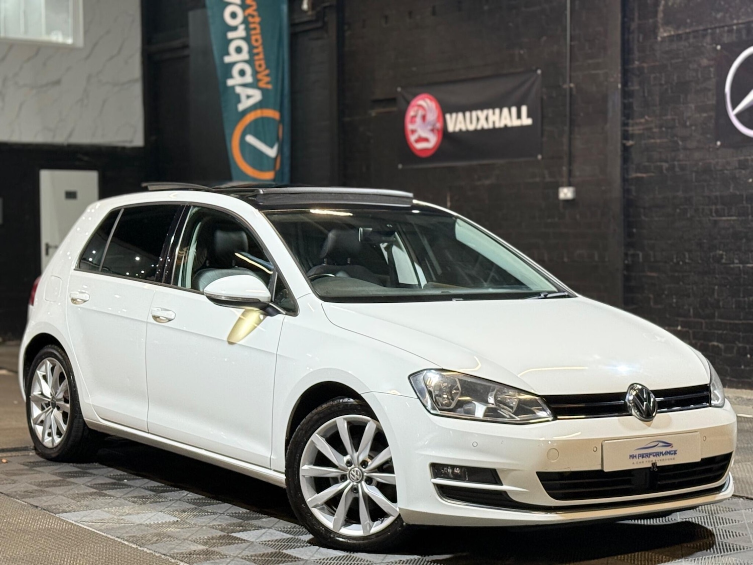 Used Volkswagen Golf 2014 for sale - 76850297: Photo 37