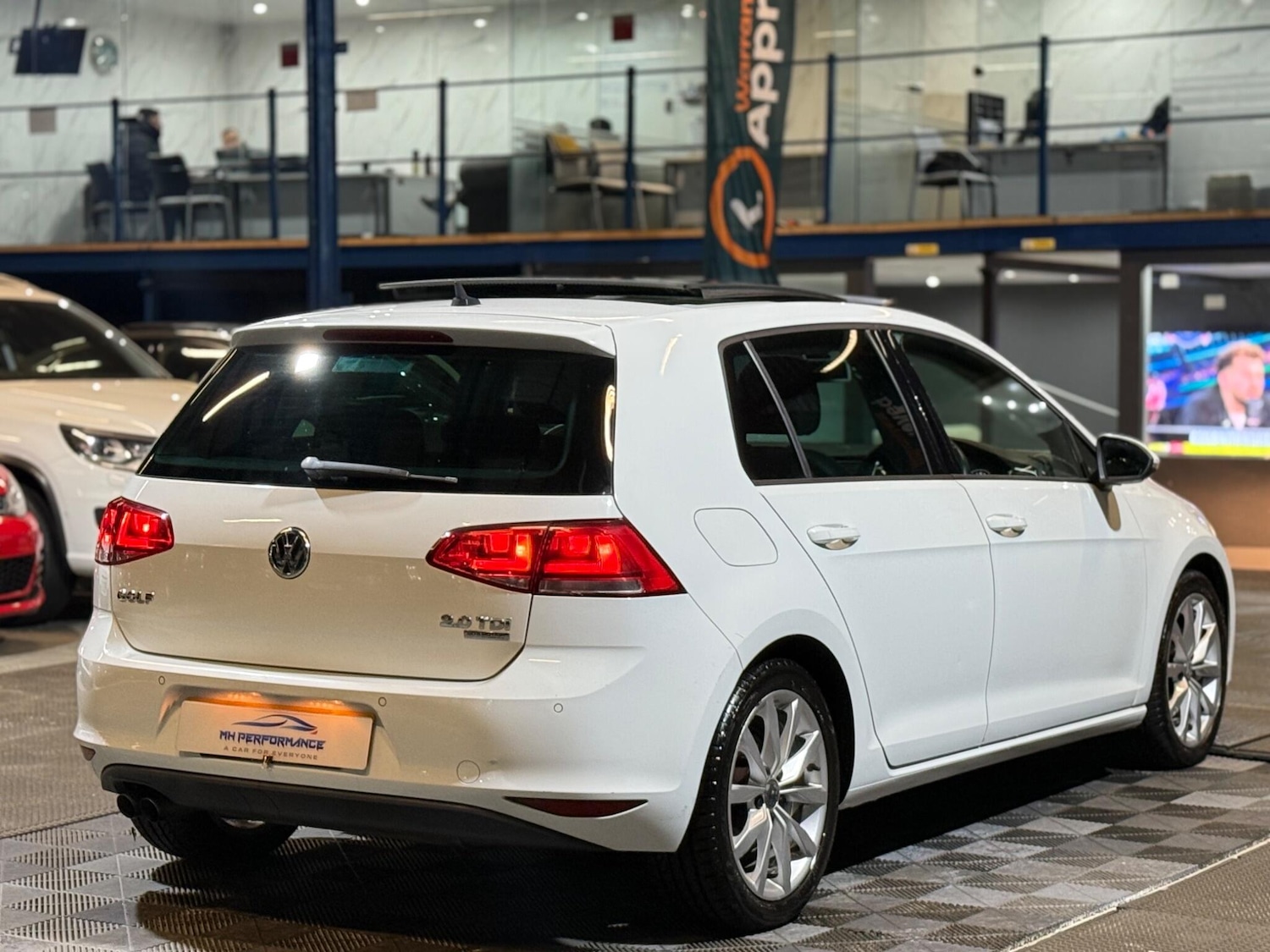 Used Volkswagen Golf 2014 for sale - 76850297: Photo 39