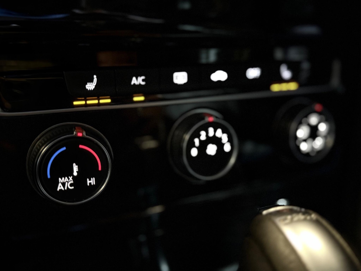 Used Volkswagen Golf 2014 for sale - 76850297: Photo 40