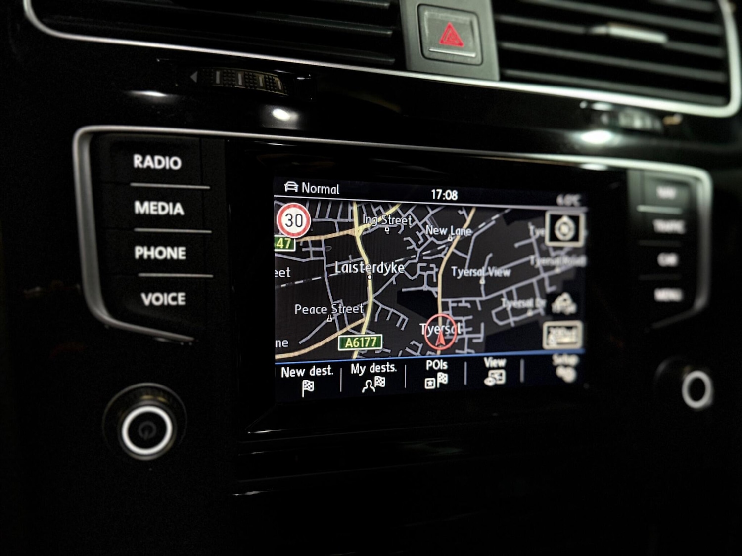 Used Volkswagen Golf 2015 for sale - 77320831: Photo 11