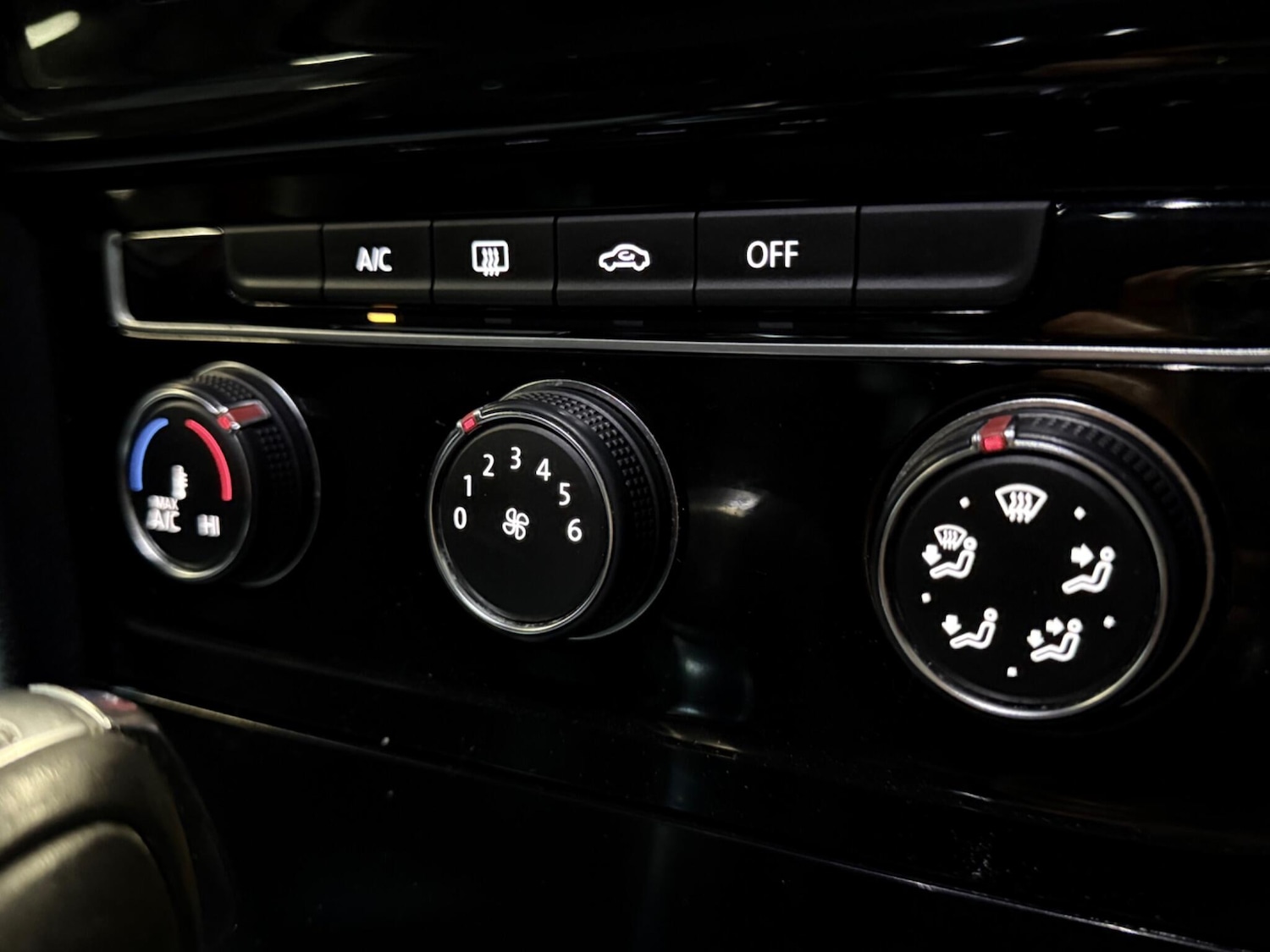 Used Volkswagen Golf 2015 for sale - 77320831: Photo 21