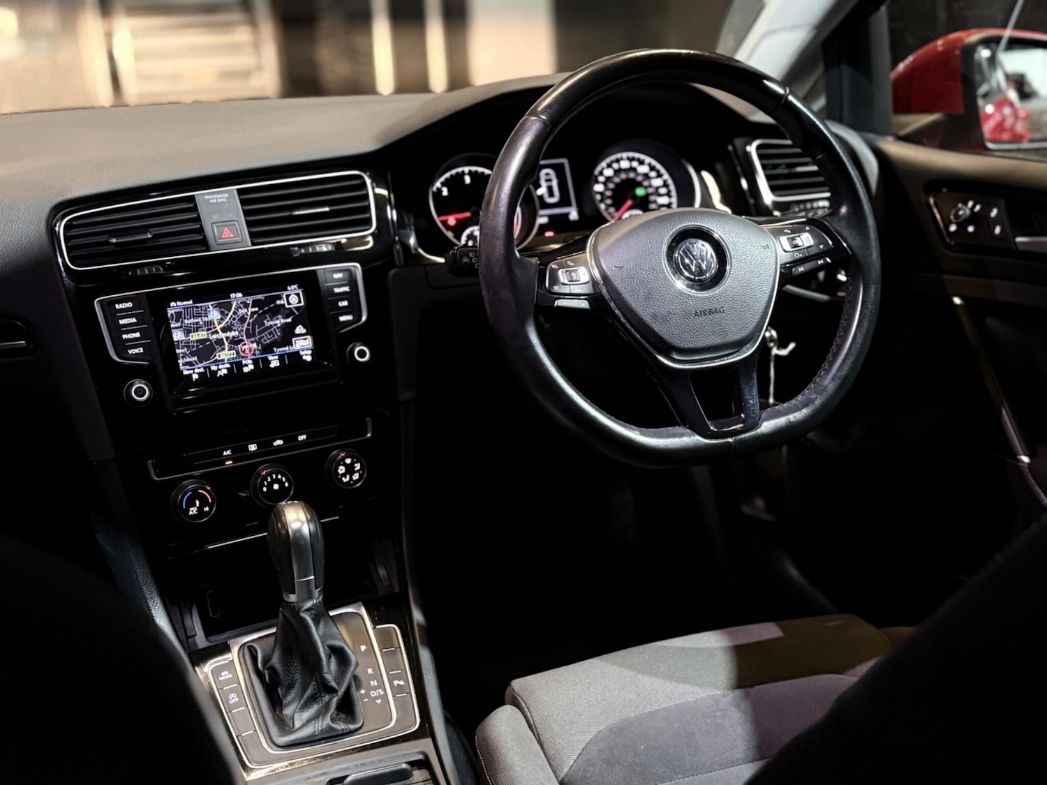 Used Volkswagen Golf 2015 for sale - 77320831: Photo 5