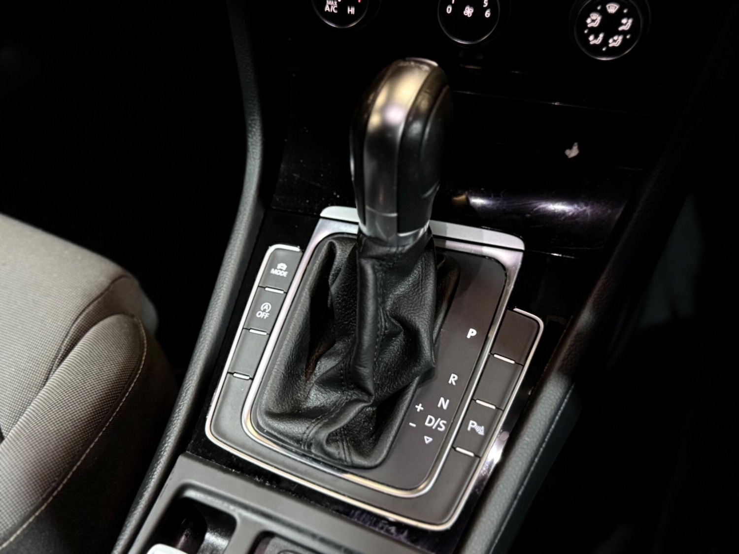 Used Volkswagen Golf 2015 for sale - 77320831: Photo 7