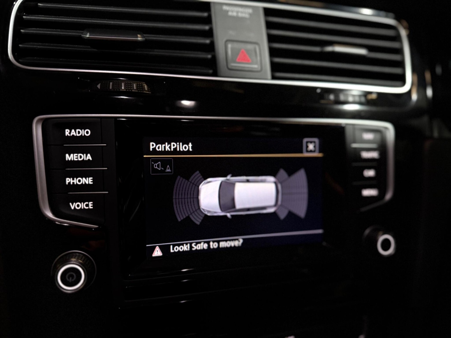 Used Volkswagen Golf 2015 for sale - 77320831: Photo 9