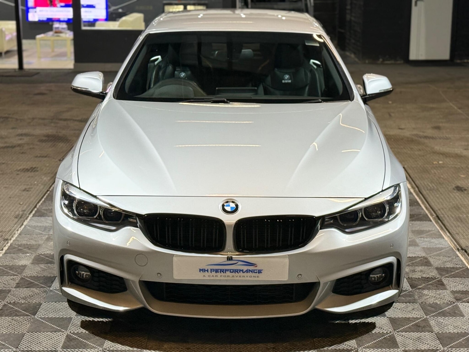 Used BMW 4 Series 2019 for sale - 76658950: Photo 2