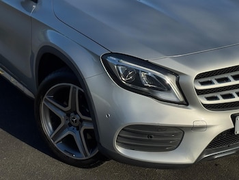 Used Mercedes-Benz GLA 2018 for sale - 79544376: Photo
