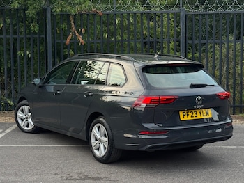 Used Volkswagen Golf 2023 for sale - 79212300: Photo