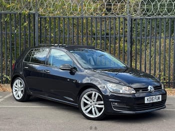 Used Volkswagen Golf 2016 for sale - 79657204: Photo