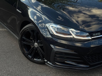 Used Volkswagen Golf 2018 for sale - 79425559: Photo