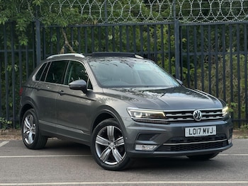 Used Volkswagen Tiguan 2017 for sale - 79256000: Photo