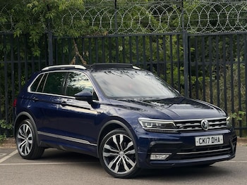 Used Volkswagen Tiguan 2017 for sale - 79093596: Photo