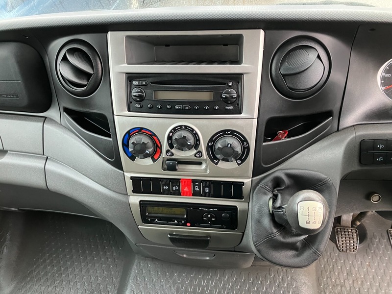 Used Iveco Daily 2011 for sale - 77494438: Photo 6