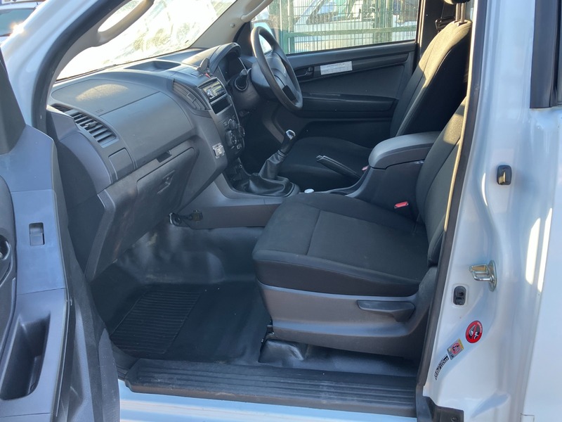 Used Isuzu D-Max 2017 for sale - 77107355: Photo 11