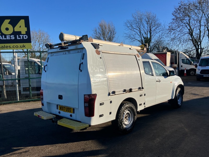 Used Isuzu D-Max 2017 for sale - 77107355: Photo 4