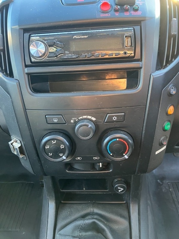 Used Isuzu D-Max 2017 for sale - 77107355: Photo 9