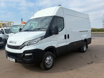 Used Iveco Daily 2018 for sale - 77990330: Photo