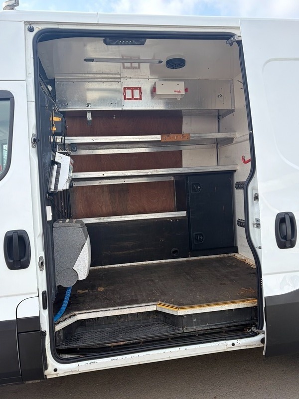 Used Iveco Daily 2018 for sale - 77990330: Photo 9