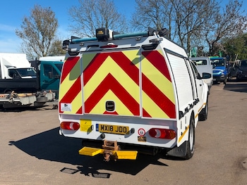 Used Toyota Hilux 2018 for sale - 78401963: Photo