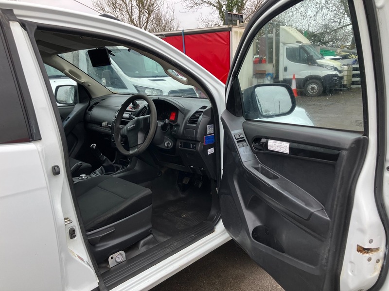 Used Isuzu D-Max 2017 for sale - 77049162: Photo 5