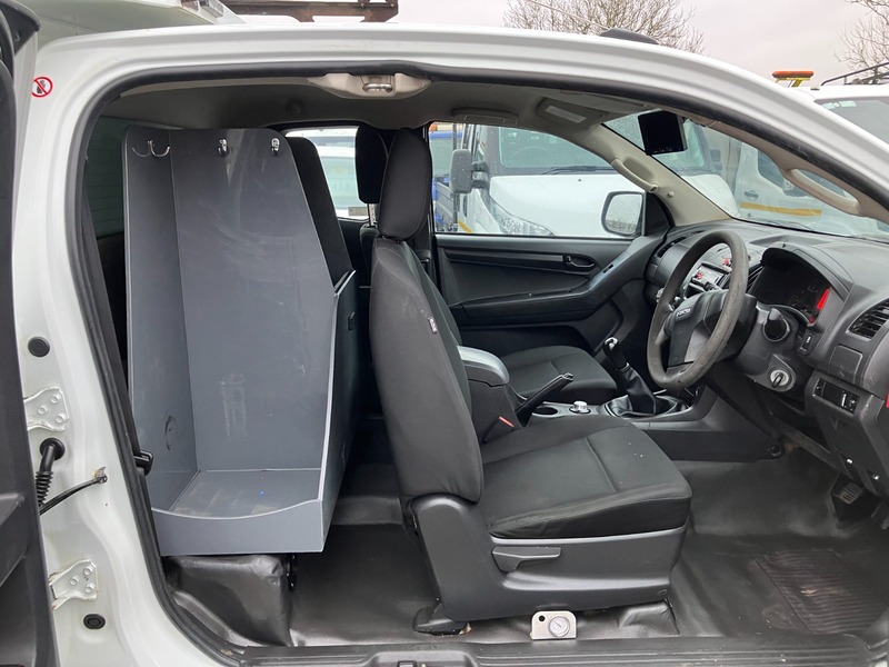 Used Isuzu D-Max 2017 for sale - 77049162: Photo 7