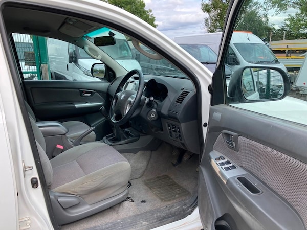 Used Toyota Hilux 2014 for sale - 75753529: Photo 5