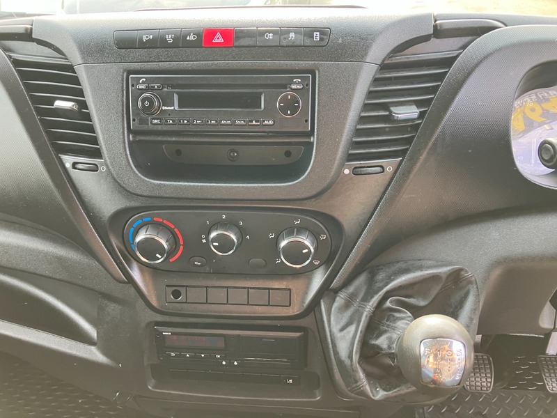 Used Iveco Daily 2018 for sale - 75676292: Photo 8