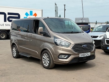 Used Ford Tourneo Custom 2019 for sale - 78806995: Photo