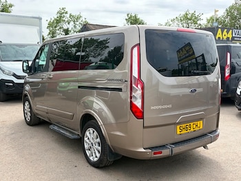 Used Ford Tourneo Custom 2019 for sale - 78806995: Photo
