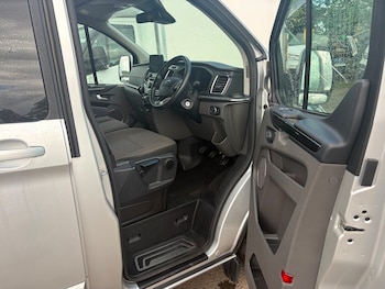 Used Ford Tourneo Custom 2021 for sale - 78931728: Photo