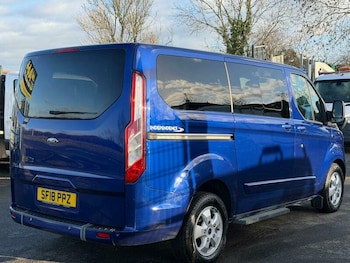 Used Ford Tourneo Custom 2018 for sale - 76910810: Photo