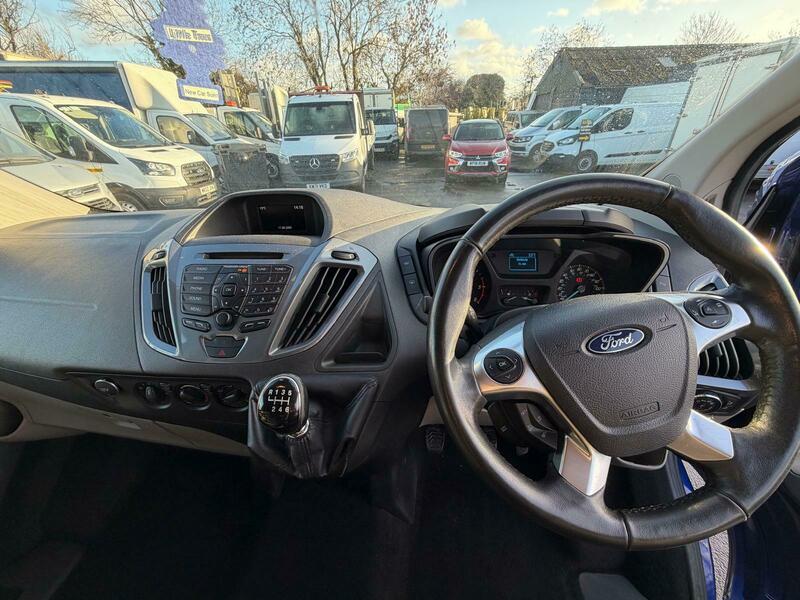 Used Ford Tourneo Custom 2018 for sale - 76910810: Photo 5