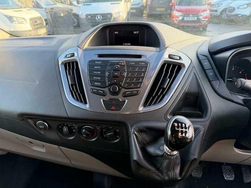 Used Ford Tourneo Custom 2018 for sale - 76910810: Photo 6