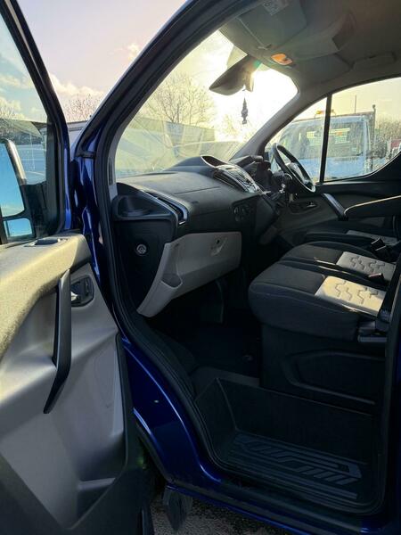 Used Ford Tourneo Custom 2018 for sale - 76910810: Photo 8