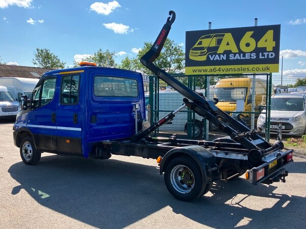Used Iveco Daily 2018 for sale - 71710468: Photo 2
