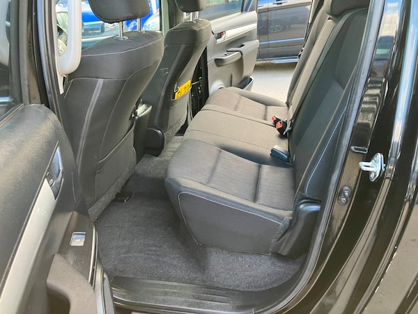 Used Toyota Hilux 2022 for sale - 76148465: Photo 10