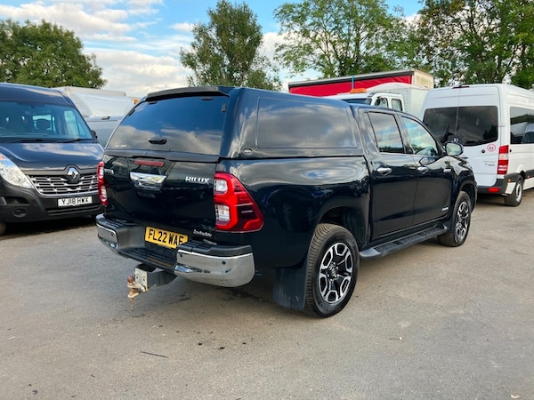 Used Toyota Hilux 2022 for sale - 76148465: Photo 4