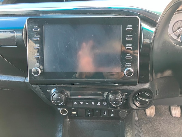 Used Toyota Hilux 2022 for sale - 76148465: Photo 7